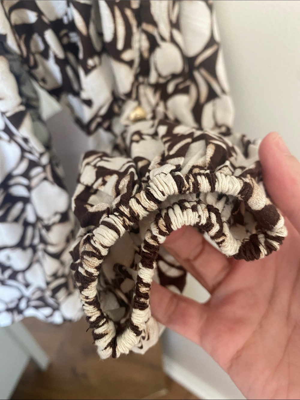 LOFT Brown & White Floral Balloon-Sleeve Blouse - Picture 8 of 9